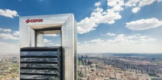 Cepsa ofrece un primer empleo a 78 recién titulados universitarios