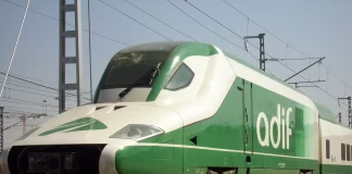 Convocatoria de empleo en Adif para cubrir 280 puestos de trabajo: administrativos y graduados universitarios