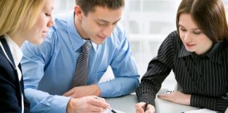 Jóvenes emprendedores se forman en un programa de la Cámara de Comercio de Oviedo