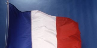 Convocatoria de empleo para profesores de infantil, primaria y secundaria en centros educativos españoles en Francia