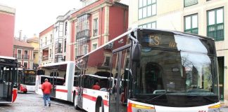 Convocatoria de empleo para 40 conductores de autobús urbano en Gijón