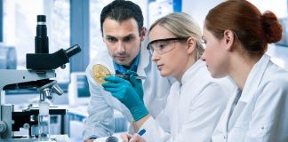 Astrazeneca creará 100 puestos de trabajo en Barcelona para un hub de ensayos clínicos