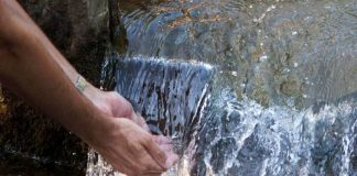 Convocada bolsa de empleo para auxiliares administrativos en Aguas de Gijón