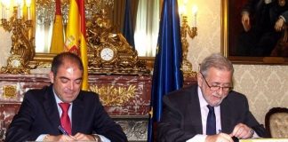 Hacienda y ATA firman un convenio para identificar y eliminar trabas burocráticas al emprendimiento