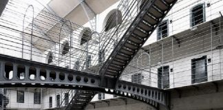 Oposiciones en Instituciones Penitenciarias para 141 ayudantes de prisiones