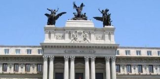 Becas del Ministerio de Agricultura en formación práctica de producciones y mercados agrarios