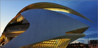 Bolsa de empleo en el Palau de Les Arts Reina Sofia para jefe técnico de escenario