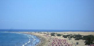 Adecco prevé ofertar más de 130.000 empleos este verano