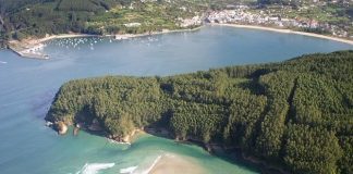 Bolsa de trabajo para las cuadrillas de limpieza de playa en Cedeira (Lugo)